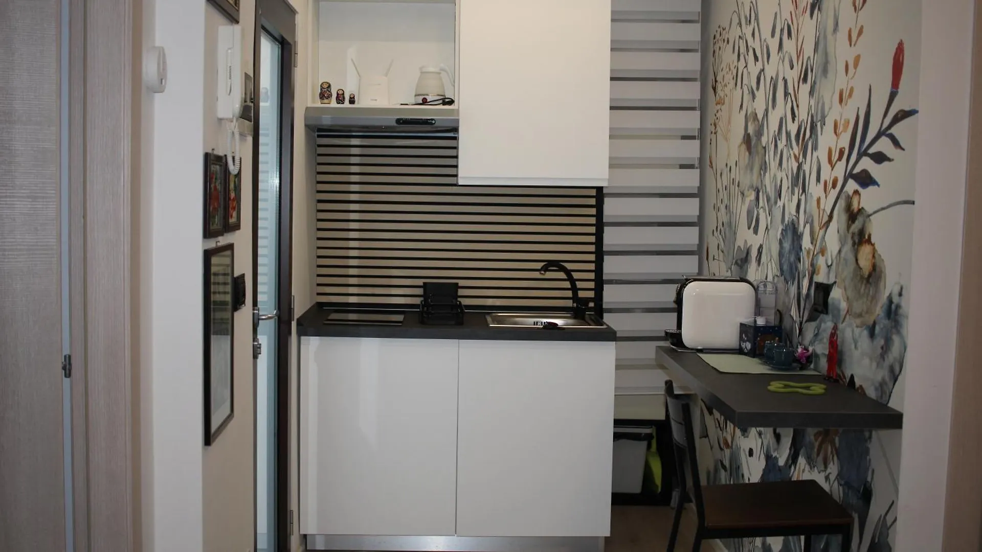 Barion Apartment 0*, Bari
